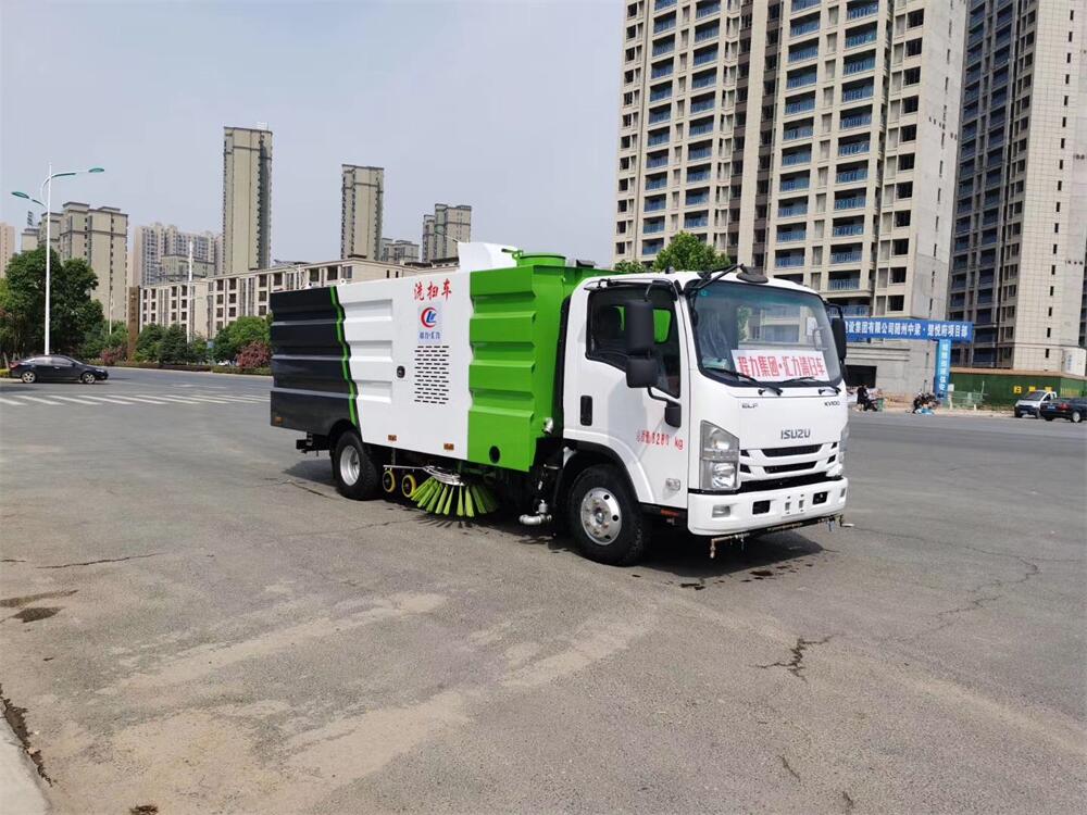 8方洗掃車-程力國(guó)六五十鈴8方洗掃車廠家價(jià)格