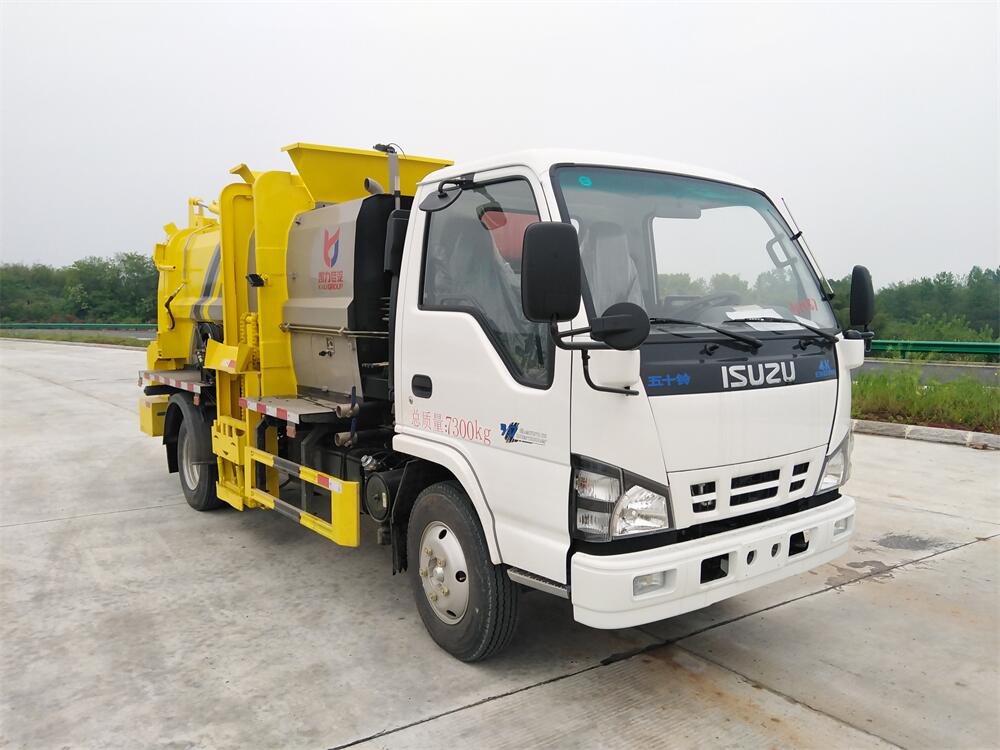 6方餐廚垃圾車(chē)-慶鈴五十鈴國(guó)六6方廚余泔水餐廚垃圾車(chē)廠(chǎng)家（方罐）