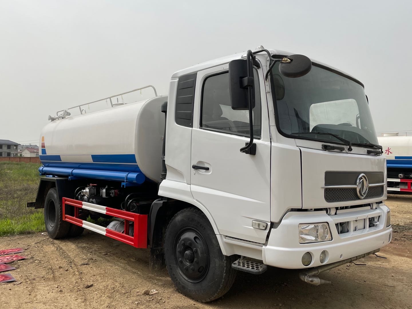 二手12方灑水車 二手東風小天錦12方灑水車廠家現貨